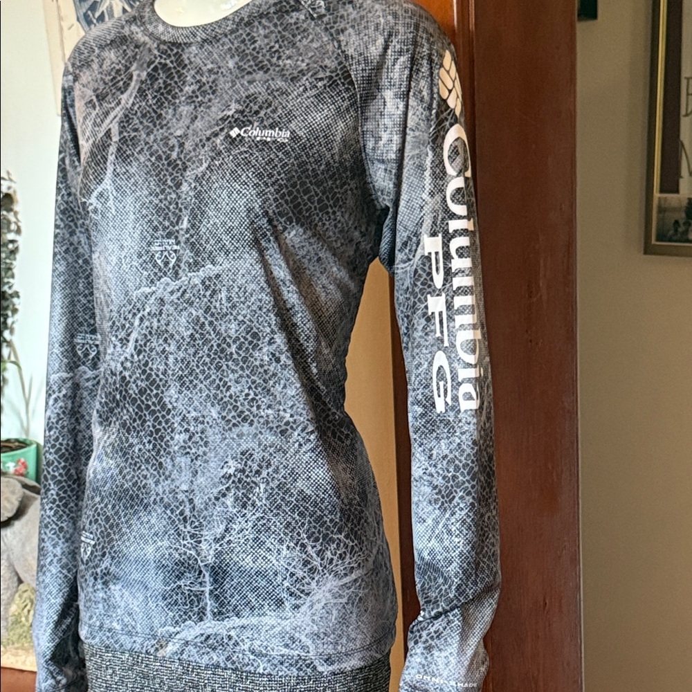 Columbia Women's Gray Patterned Long Sleeve Jersey size large